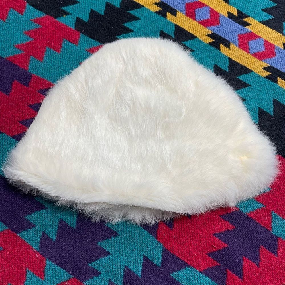United Hatters Real Fur White Rabbit Fur Hat